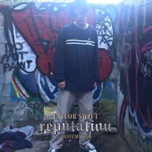 Meet your Posher, Isaac